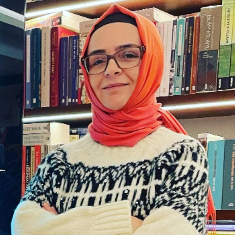 Dr. Öğr. Üyesi Şeyma Kömürcüoğlu 